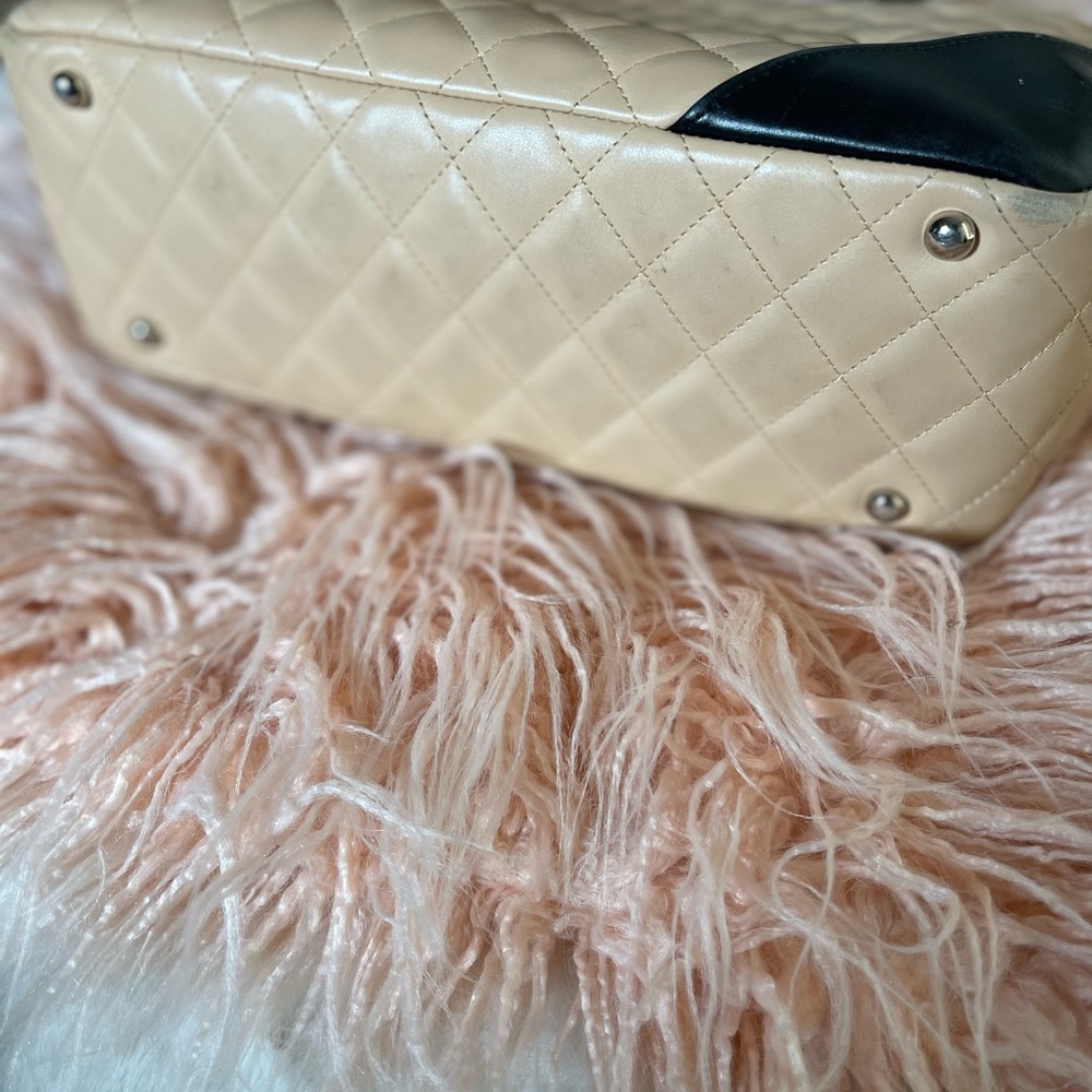 Chanel Ligne Cambon Bowler Tote Bag Authenticated - Picture 13 of 14